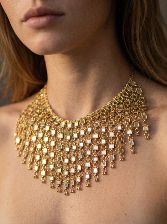 COLLAR VARESE